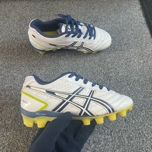 Asics Lethal Kids Soccer Shoes